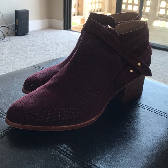 Anthropologie Shoes - Anthropologie Wine Booties